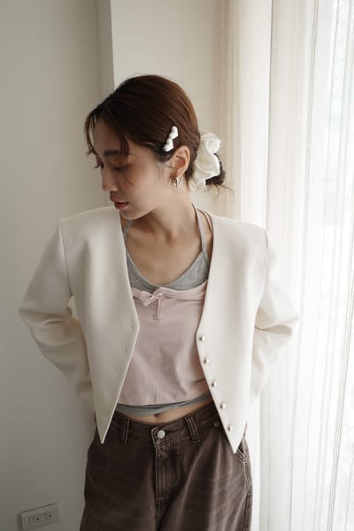 開Ｖ毛呢歐膩西裝短外5