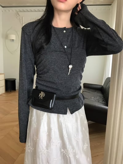 韓妞感滿滿！假兩件平口層次上衣5