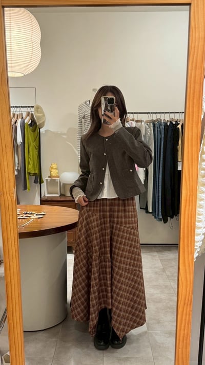 經典熱銷！不規則切角鬆緊格子長裙4