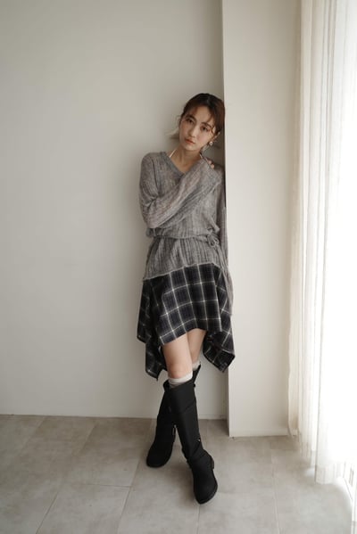 〖今年大勢〗時髦扣環霧面麂皮寬管靴1