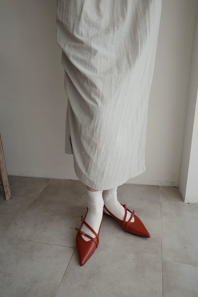 時髦線條平底尖頭鞋6