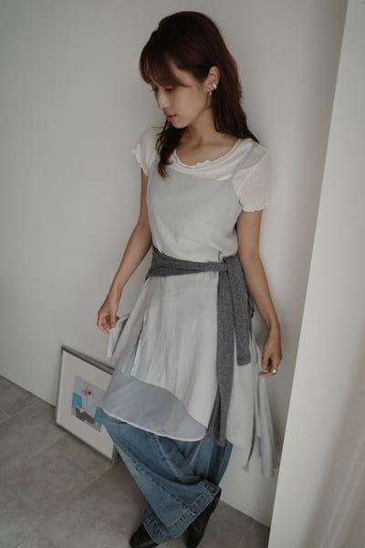 設計不對稱層次質感洋裝3