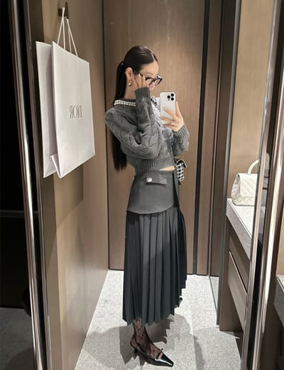 （歐膩必備）設計牌層次厚磅百摺羊毛長裙7