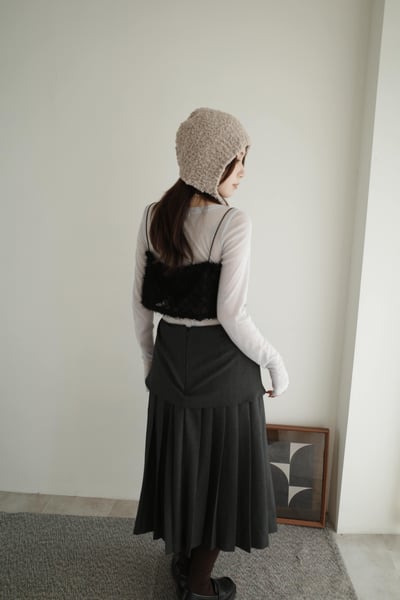 （歐膩必備）設計牌層次厚磅百摺羊毛長裙2