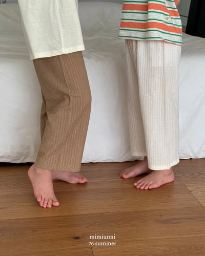 MIMI1+1夏日壓紋寬褲9