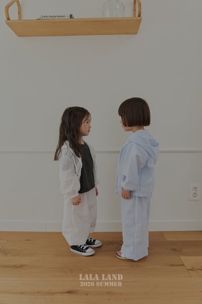 壓紋連帽拉鏈外套(2color/kids)10