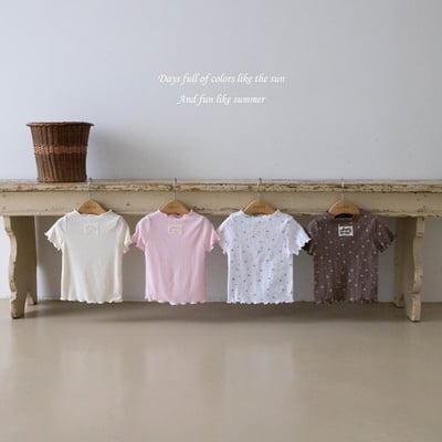 小刺繡木耳捲邊上衣(4color)9