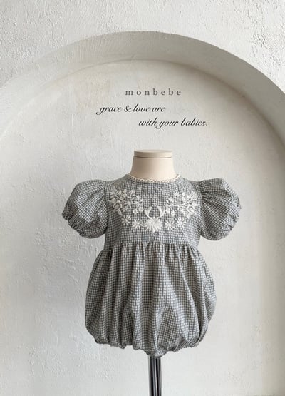 刺繡花朵澎袖格紋包屁衣/洋裝(2color)12