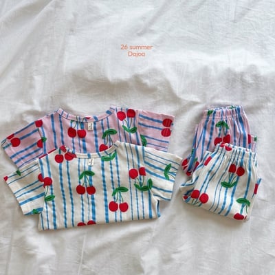 大顆櫻桃上衣+6分褲套裝10