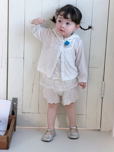 刺繡花花薄透連帽防曬罩衫2