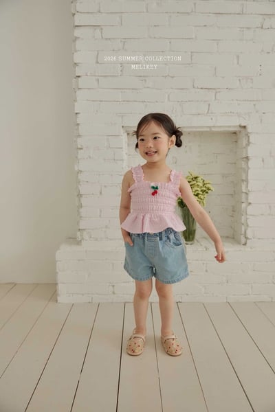 蕾絲愛心滾邊牛仔短褲6