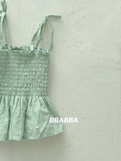 綁帶抓皺荷葉邊親子裝10