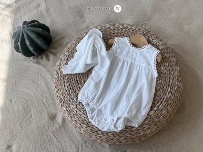 刺繡小雛菊蕾絲壓紋包屁衣+頭巾set12