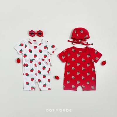 滿版草莓連身爬服+帽set10