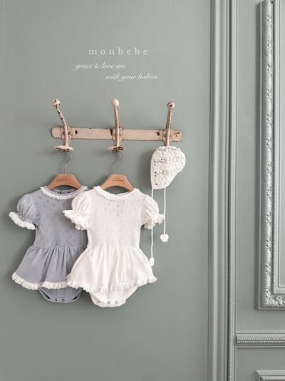 蕾絲滾邊小刺繡澎袖包屁裙(2color)8