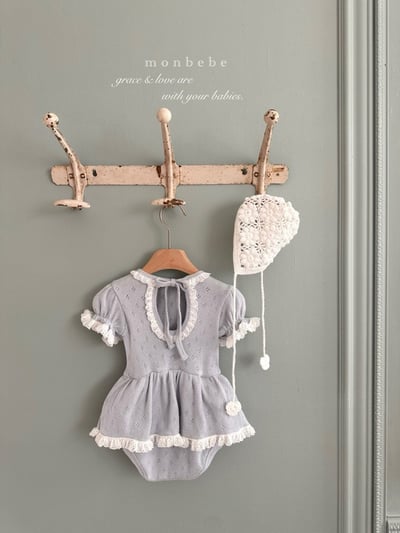 蕾絲滾邊小刺繡澎袖包屁裙(2color)4