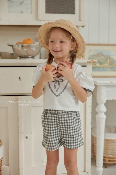 蕾絲愛心滾邊格紋短褲(2color)9