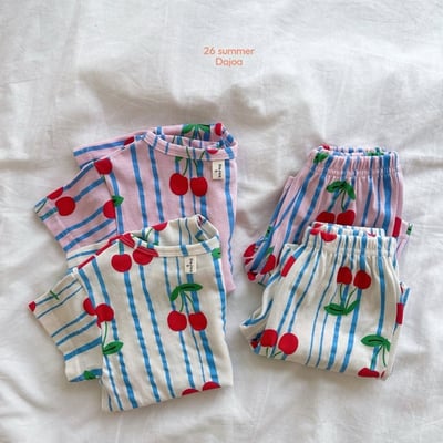 大顆櫻桃上衣+6分褲套裝9
