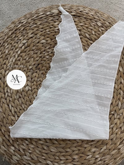 刺繡小雛菊蕾絲壓紋包屁衣+頭巾set19