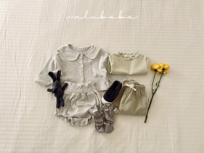 小刺繡木耳捲邊上衣*現貨粉6m8