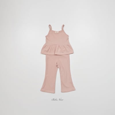 細肩壓紋傘擺背心+微喇叭褲套裝(3color)12