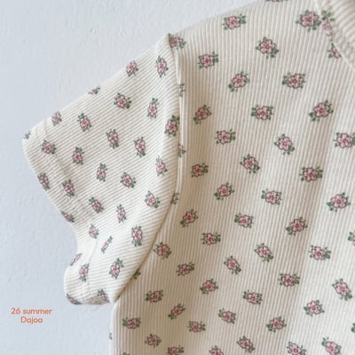 水繪感花朵上衣+6分褲套裝(2color)1