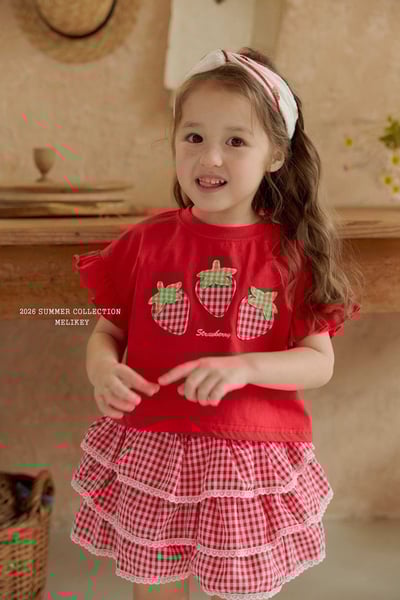 飛袖草莓tee (2color)17