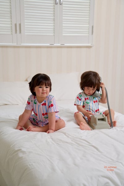 大顆櫻桃上衣+6分褲套裝3