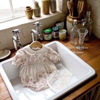 鑲邊蕾絲花花包屁衣(2color)3