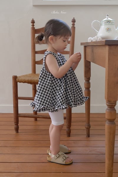 格紋傘擺捲邊上衣(3color)6