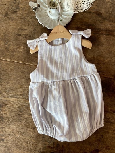 立體蝴蝶結蕾絲紋理包屁衣*現貨米S6