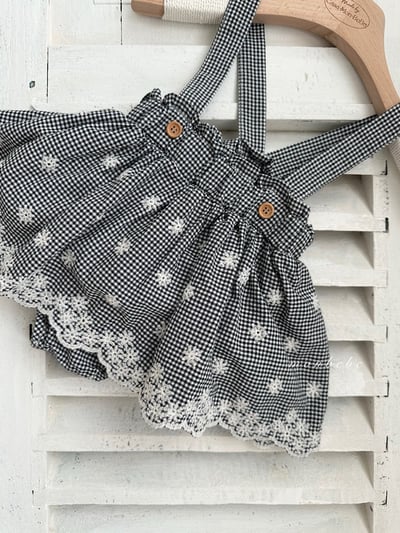 刺繡花花吊帶包屁裙4