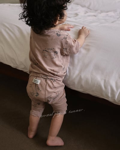 手繪小馬上衣/寬褲襠褲(2color)12