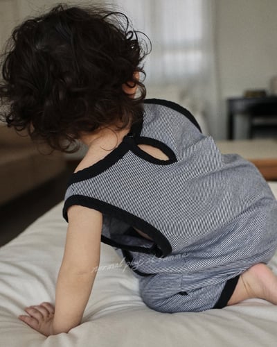 口袋條紋連身衣(2color)7