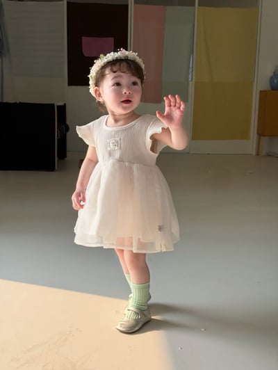 捲邊拼接紗裙公主洋裝4