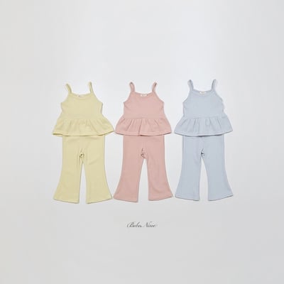 細肩壓紋傘擺背心+微喇叭褲套裝(3color)11