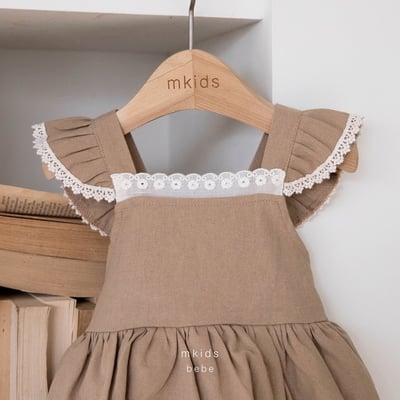 蕾絲滾邊飛袖包屁裙(3color)13