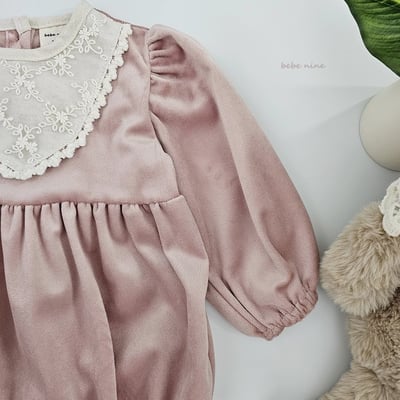 蕾絲雕花質感絨面包屁衣*現貨粉12m15