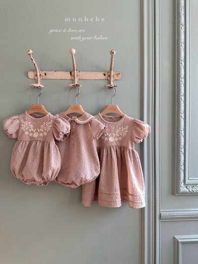 刺繡花朵澎袖格紋包屁衣/洋裝(2color)8