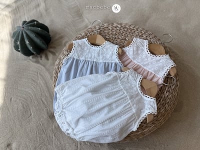 刺繡小雛菊蕾絲壓紋包屁衣+頭巾set1