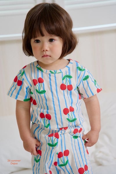 大顆櫻桃上衣+6分褲套裝5