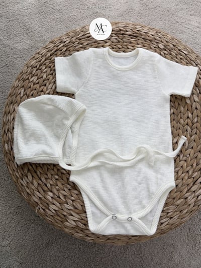 純色包屁衣+綁帶帽set13