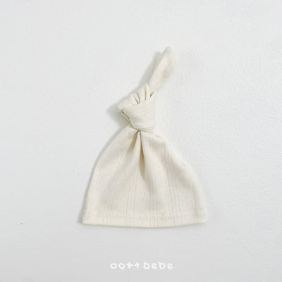 小刺繡包屁衣+帽set8