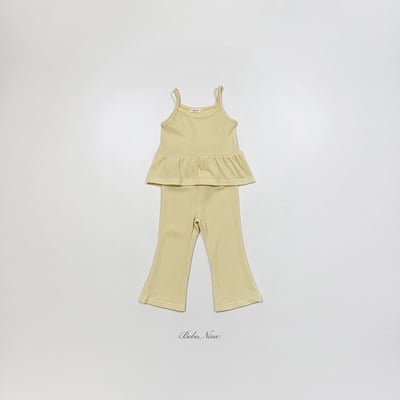 細肩壓紋傘擺背心+微喇叭褲套裝(3color)14