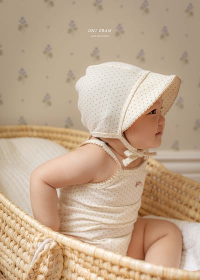 點點蝴蝶結背心包屁衣*現貨奶油12m4