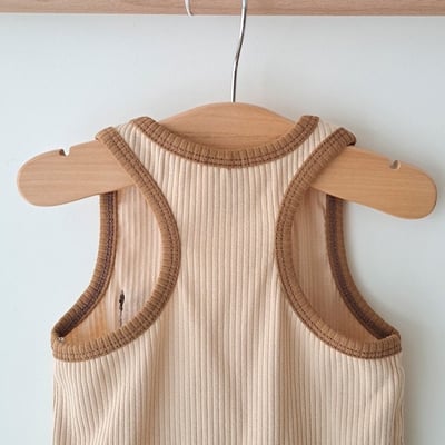 滾邊背心包屁衣＋精靈帽*現貨棕12m8