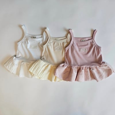 蕾絲布標背心裙襬上衣(3color)4