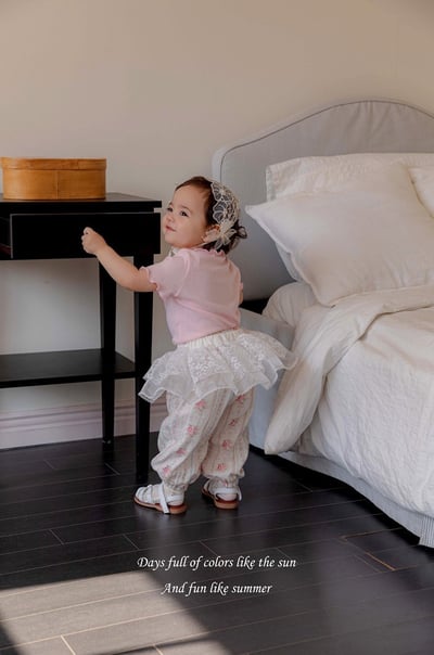 小刺繡木耳捲邊上衣(4color)6