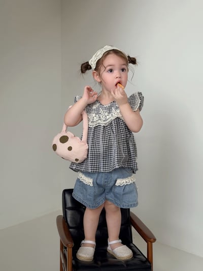 鑲邊蕾絲格紋上衣/皺褶口袋牛仔褲2