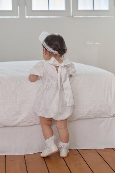 ribbon壓紋澎袖包屁衣(2color)5